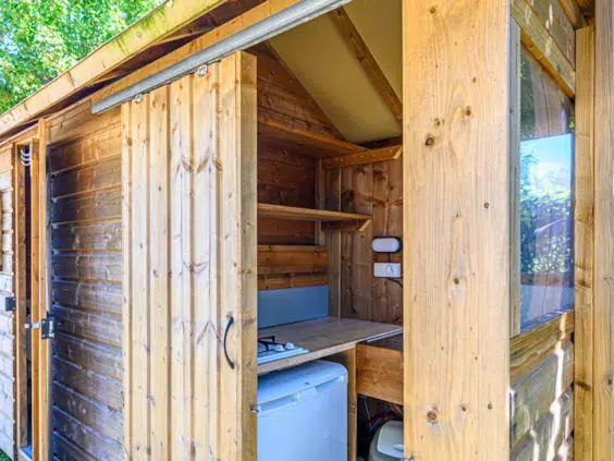 Camping les îles équipement emplacement location